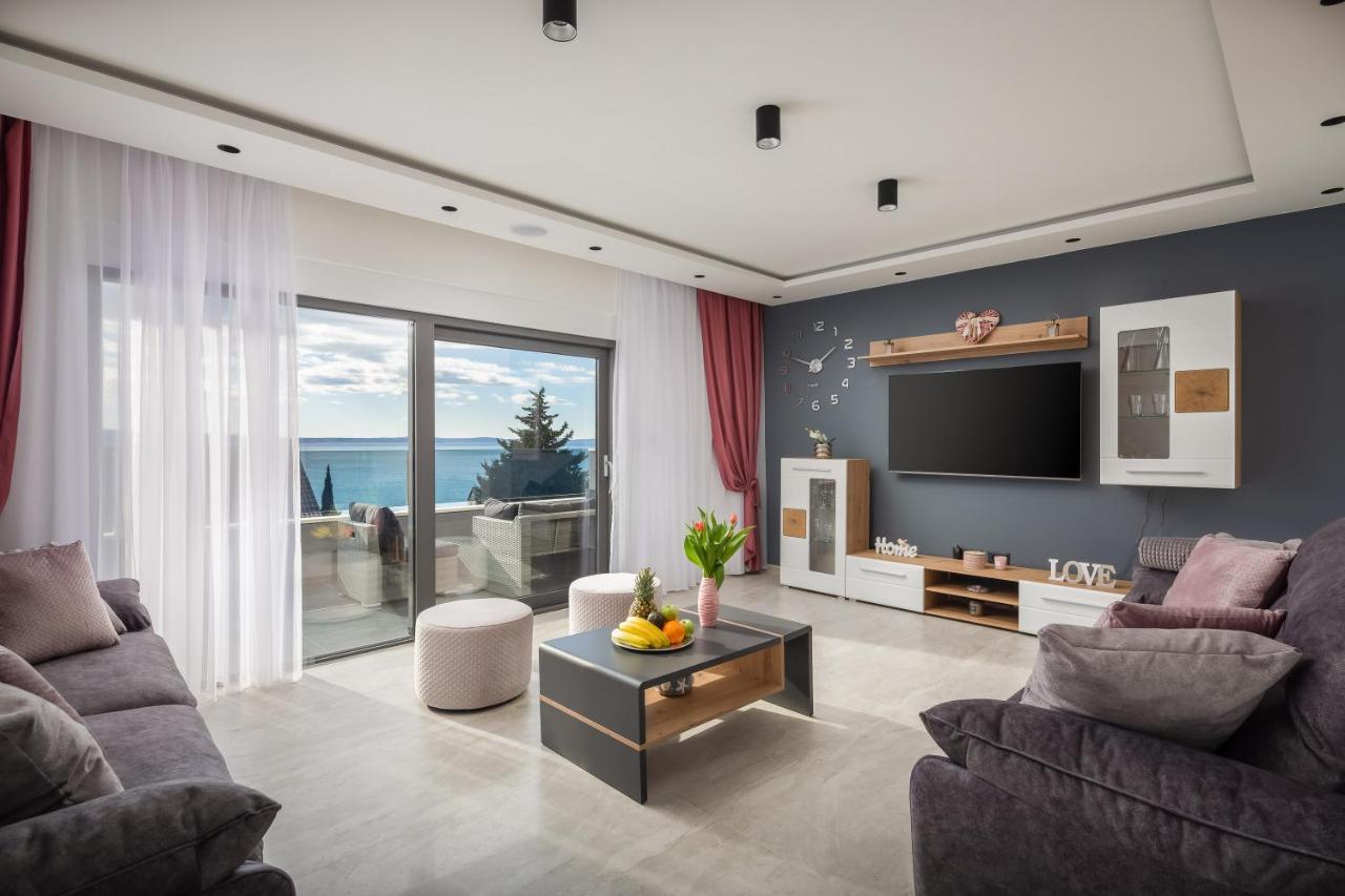 Luxury Apartment Lorena - Private Heated Pool - Йесенице Екстериор снимка